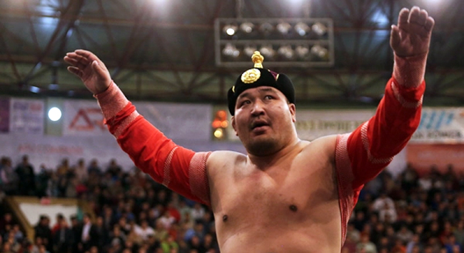 Монгол Улсын аварга Ч.Санжаадамба түрүүллээ